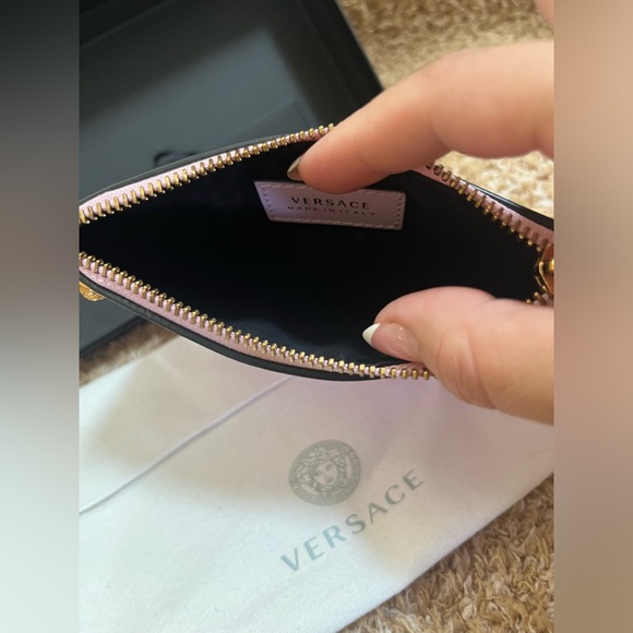 Rare Versace pouch - Picture 11 of 15